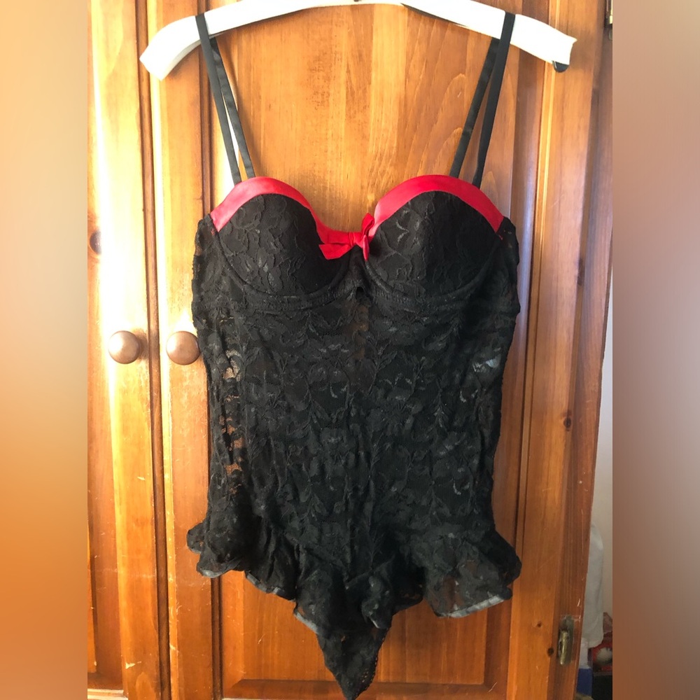 Vintage Flora (Nikrooz) Black Thong Lace Bodysuit Teddy, Size Large